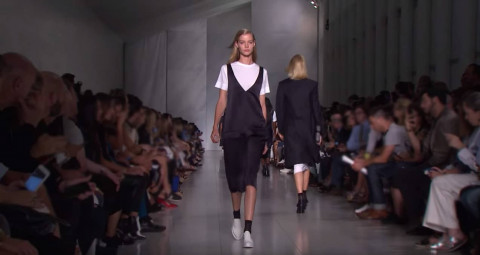Показ DKNY Spring 2016