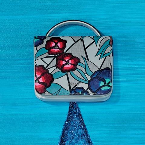 Furla. К праздникам готовы.