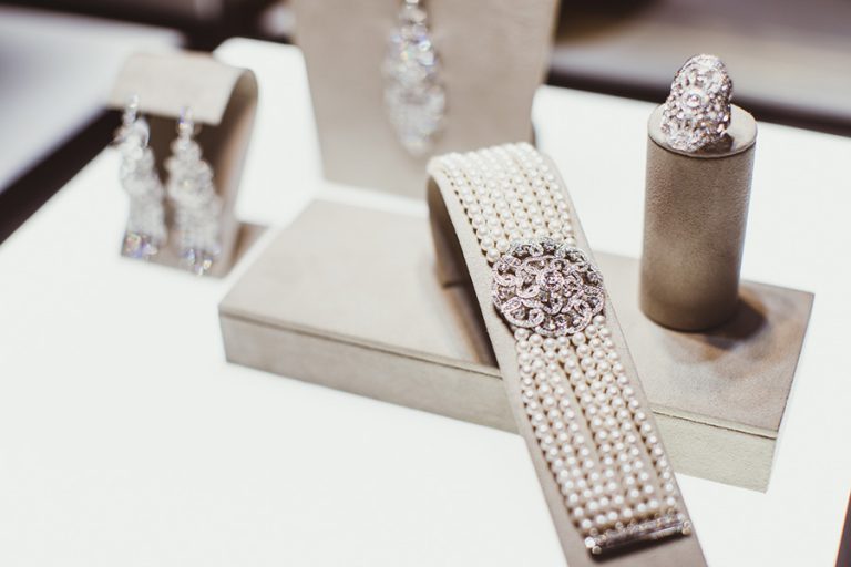Garrard Прием в Резиденции Посла Великобритании | Fashion Federation